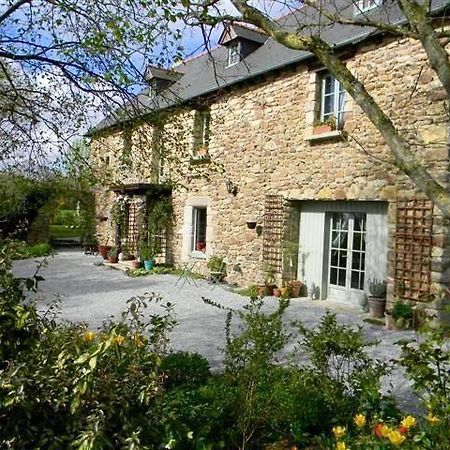 Le Domaine De L'Arche Bed and Breakfast Plouasne Esterno foto